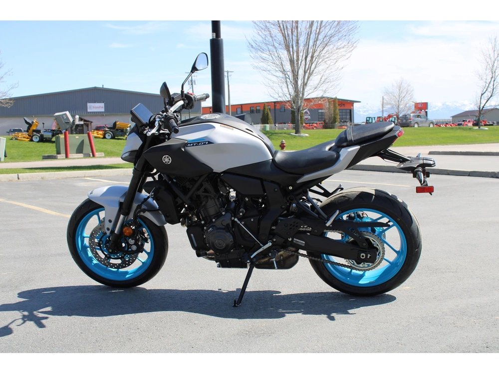 2026 Yamaha Mt-07 alt