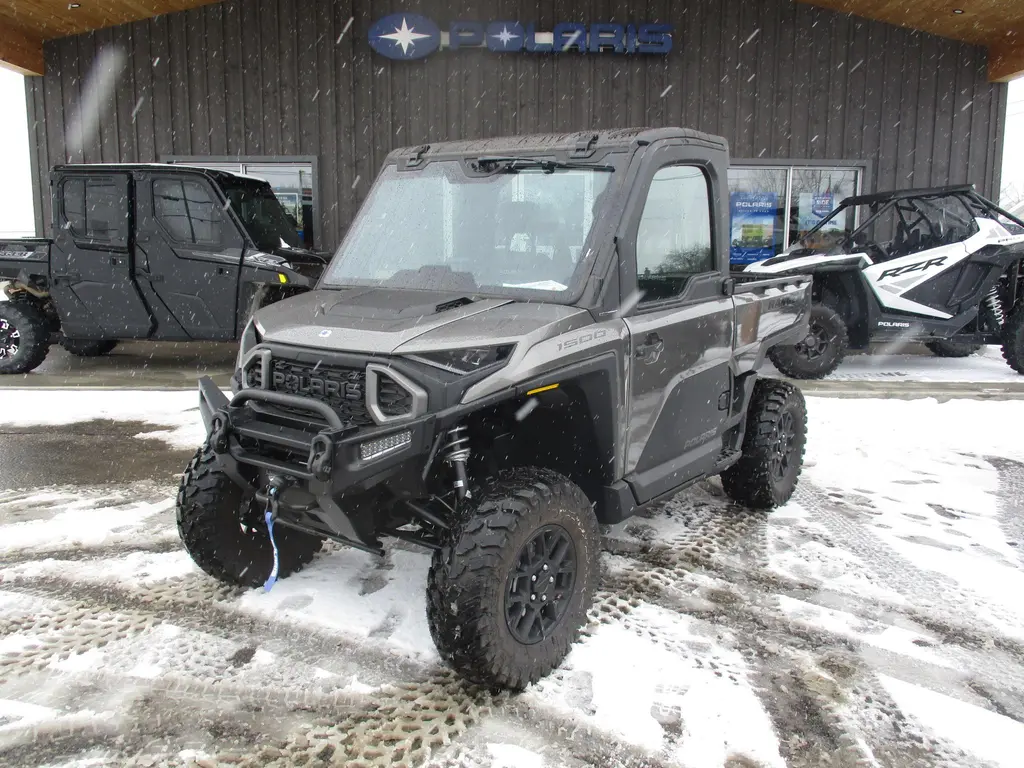 Polaris Ranger 1500 NORTHSTAR ULT 2025
