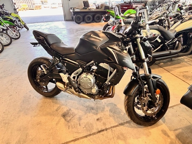 2017 Kawasaki Z650 Abs Z650 Zr650 Er650 Z Zr Er 650 Abs alt
