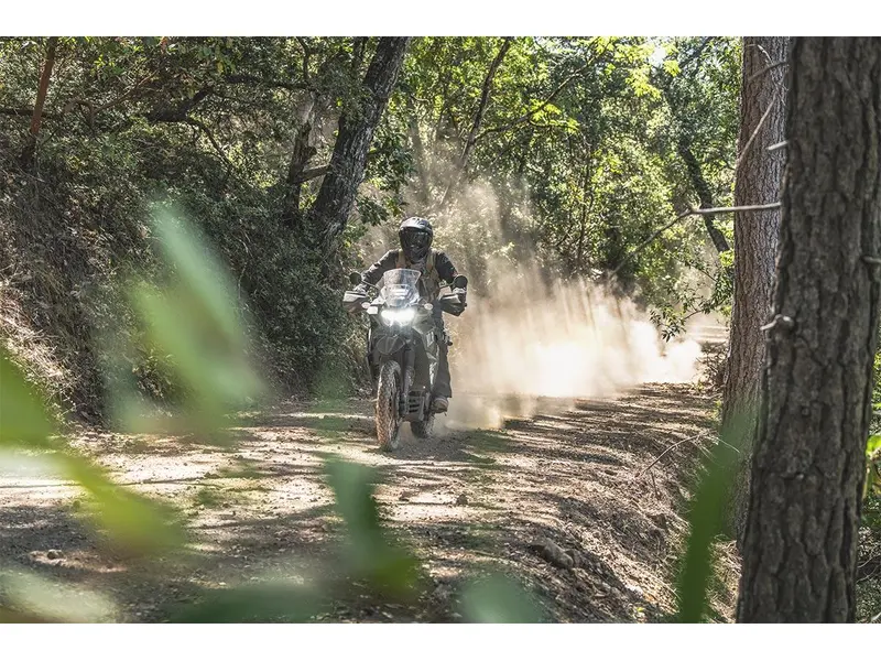 Kawasaki KLR650 2025