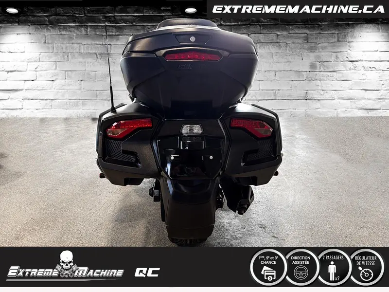 2022 Can-Am CAN AM SPYDER RT LIMITED SE6 SEA-TO-SKY TRÈS PROPRE & PRÊT POUR LA SAISON!!!