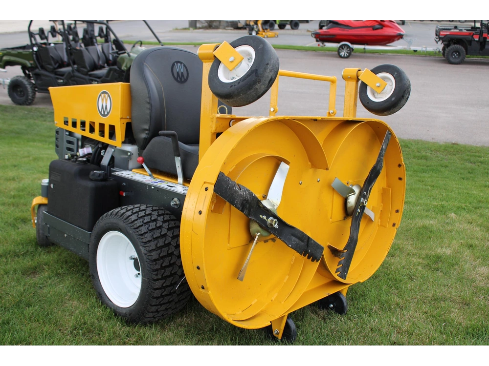 2026 Walker Mb27i Model B 27hp Utility alt