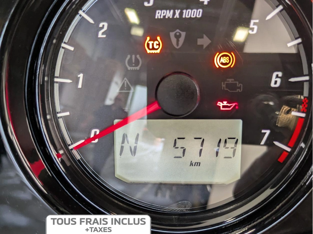 Indian Motorcycles Chieftain Powerplus Dark Horse With 112ci + Rider Assist Package + Powerband Audio Package 2025 alt