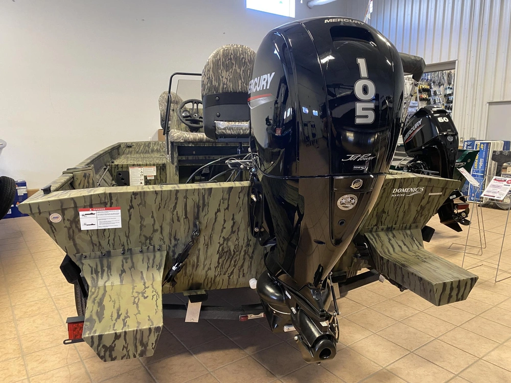 2026 Lund Boat Co 1870 Predator, 105 Jet alt