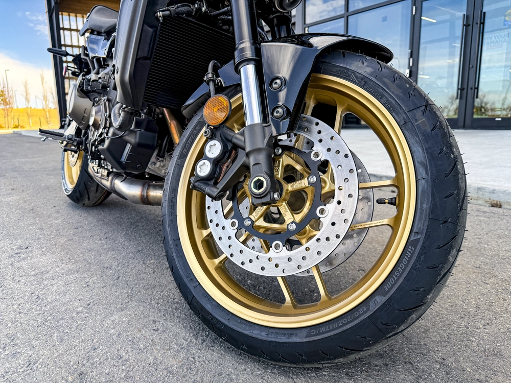 2026 Yamaha Xsr900 alt