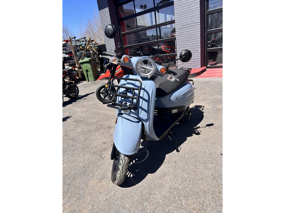 2026 Scootterre Amore 50 alt