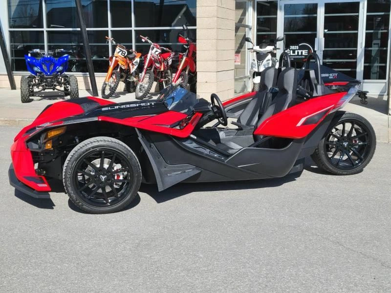 Polaris Slingshot 2024 alt