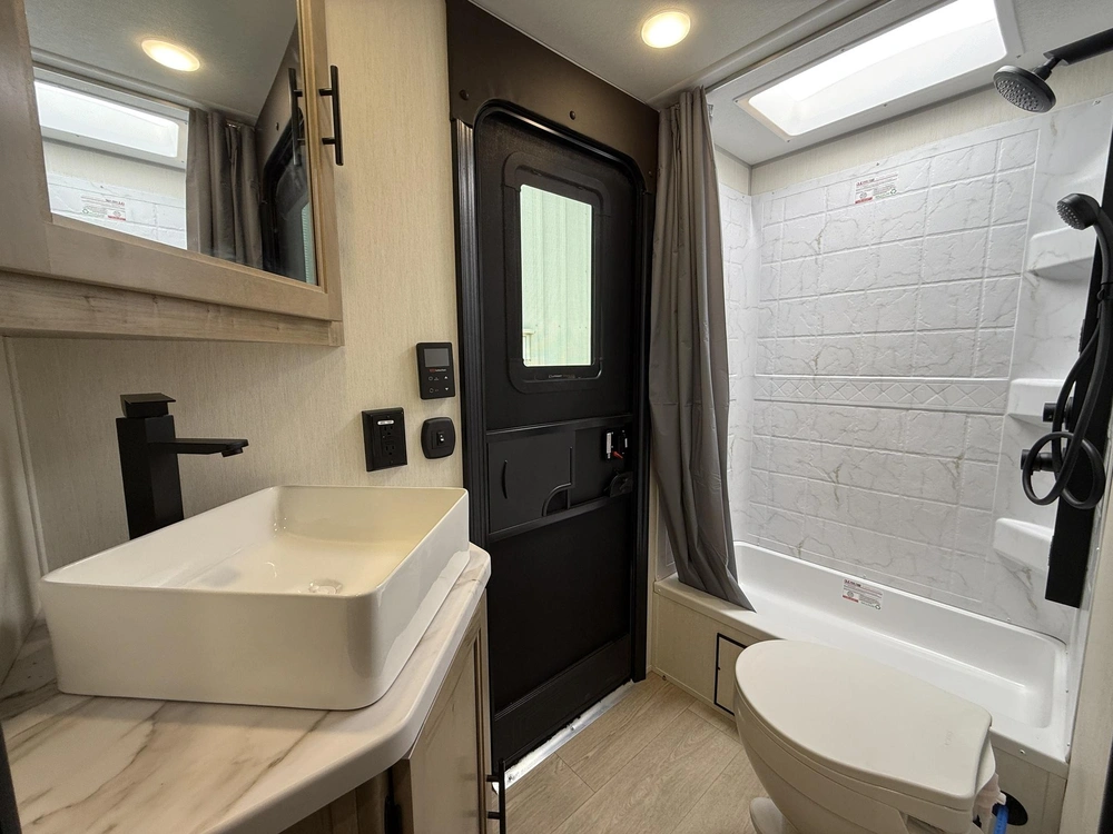 Cherokee 29te Grey Wolf 2026 alt