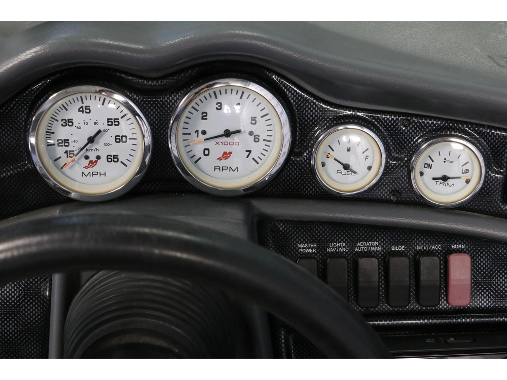 Lund 1750 Tyee + Mercury 150 Hp & Remorque 2011 alt