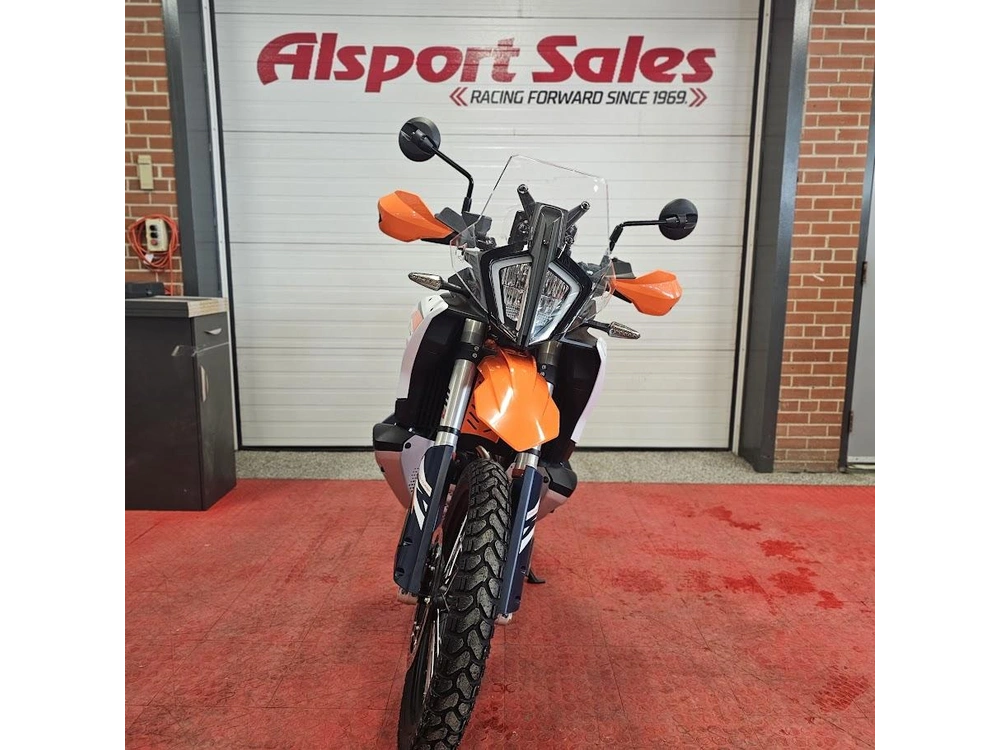 2026 Ktm Adventure 890 R alt