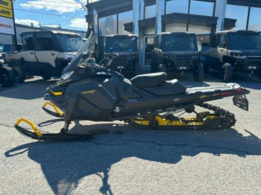 Ski-doo Tundra Le 600 Efi 1.5 E/s Used 2026 alt