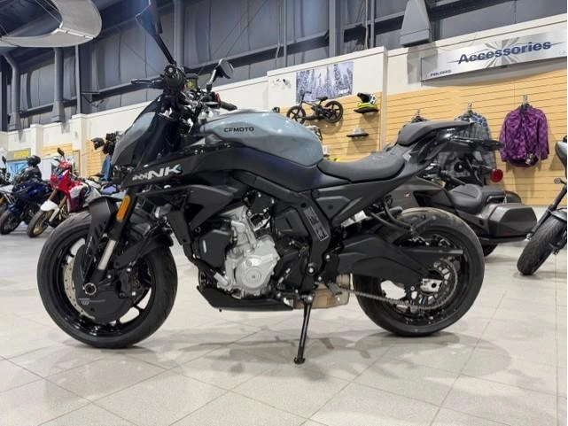 2026 Cfmoto Nk 675 Tundra Grey alt