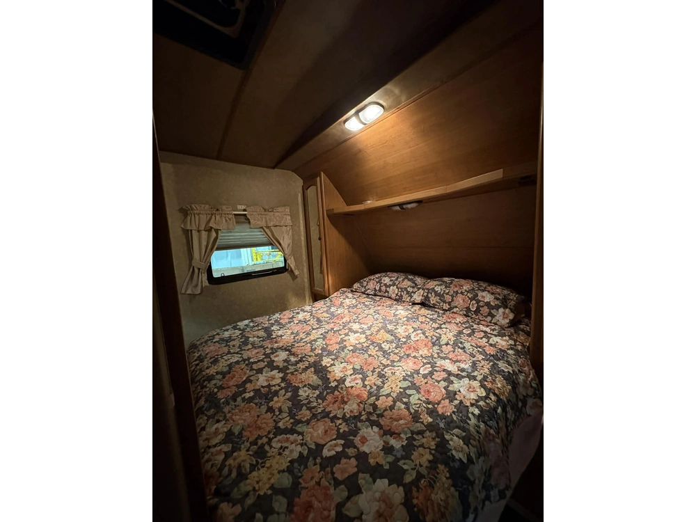 Crossroads Rv Sunset Trail 300bh 2015 alt