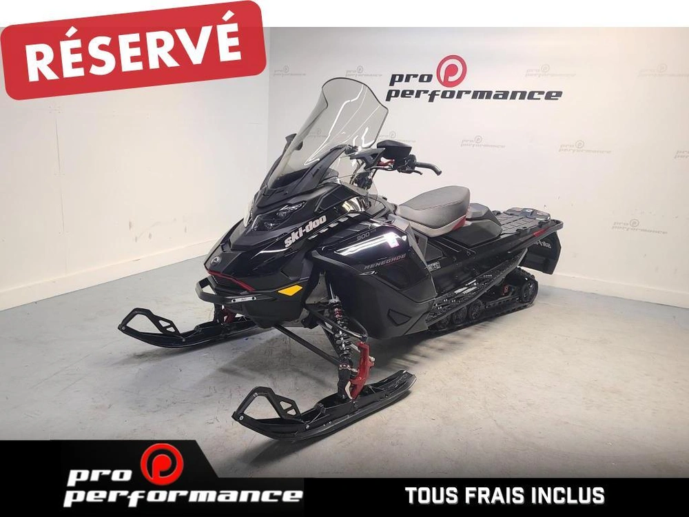 2025 Bombardier Renegade Enduro 900 alt