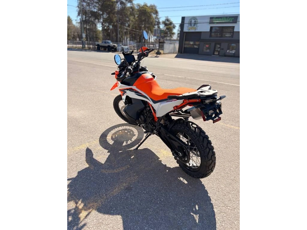 Ktm 890 Adventure R 2026 alt