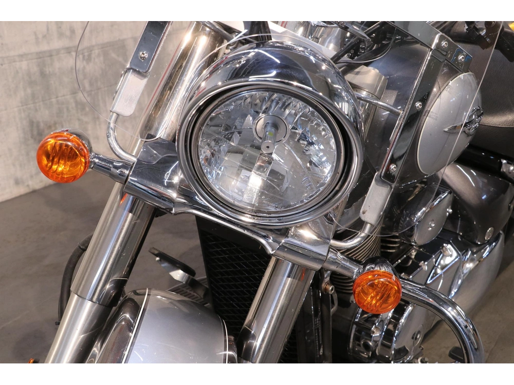2009 Suzuki C50 Vl800 alt