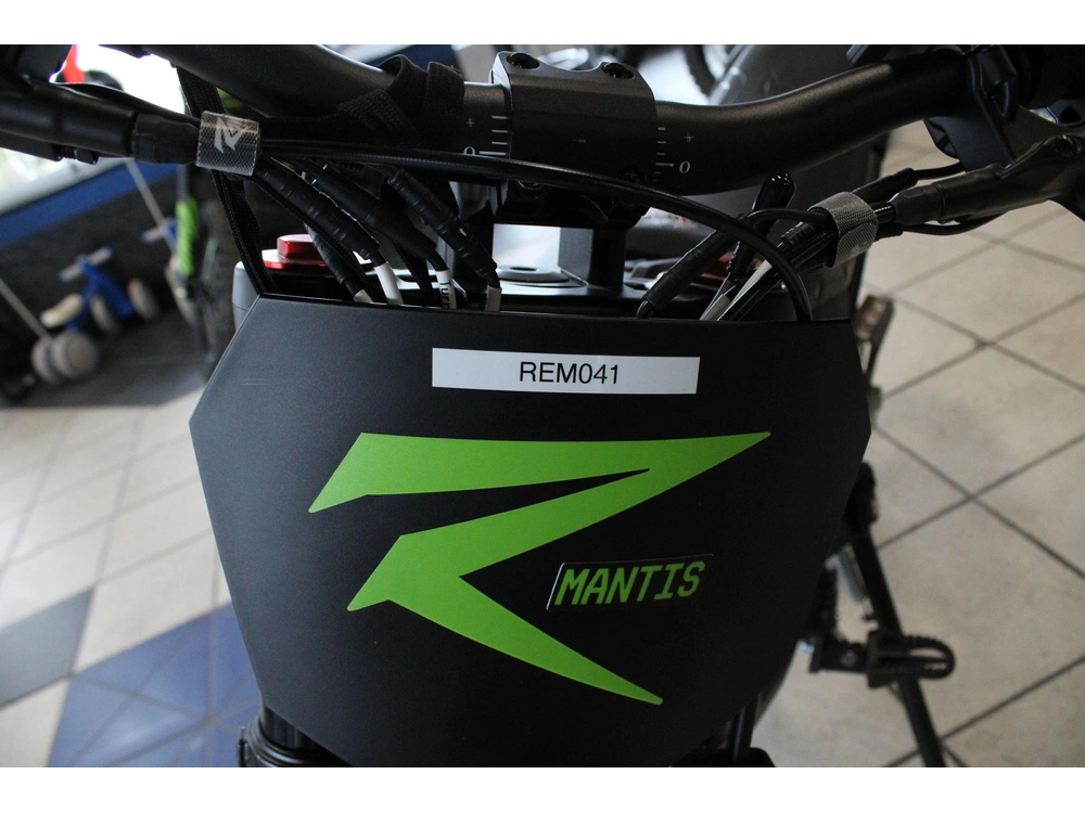 2025 Rawrr Mantis Mini alt
