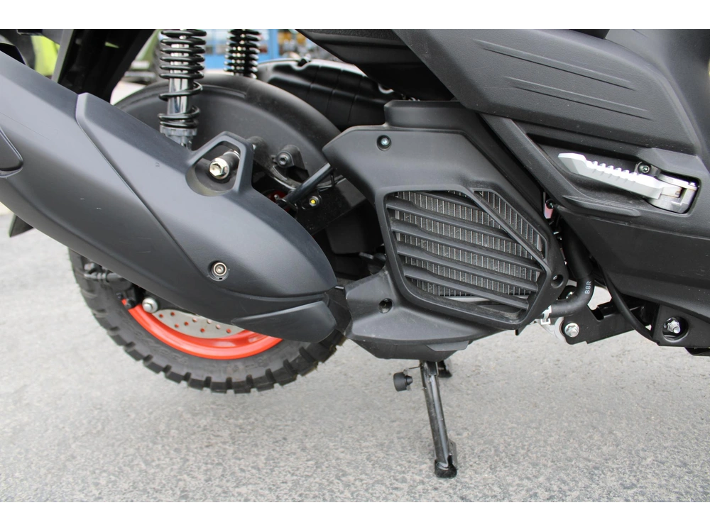 2024 Yamaha Zuma 125 alt