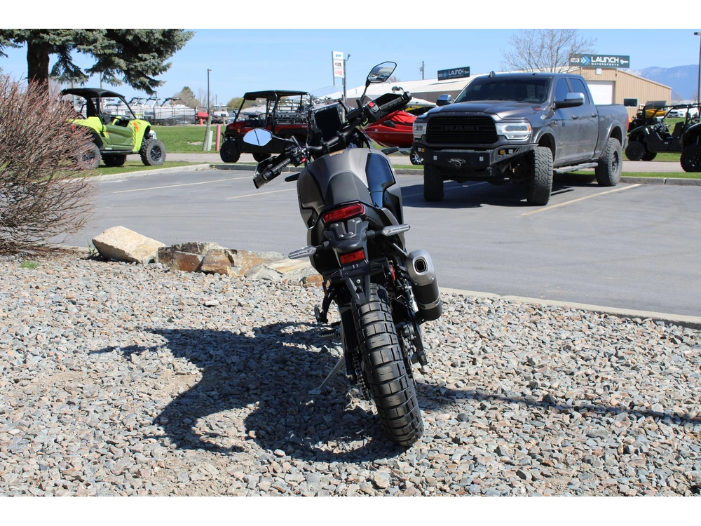 2026 Yamaha Tenere 700 alt