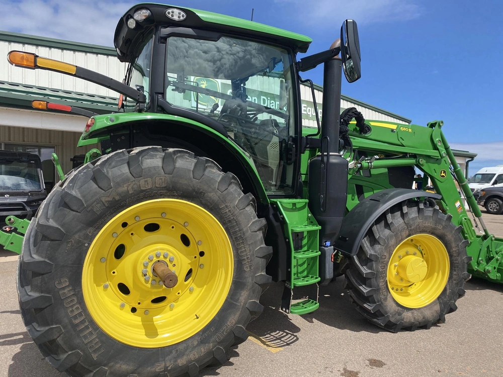 2023 John Deere 6r 175 alt