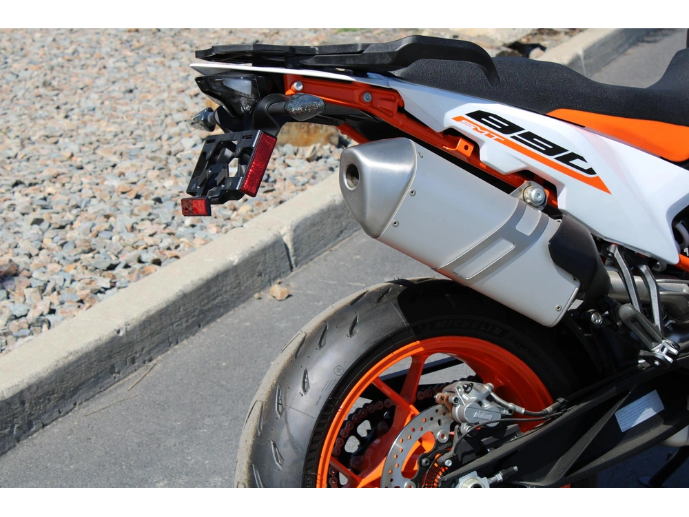2024 Ktm 890 Smt alt