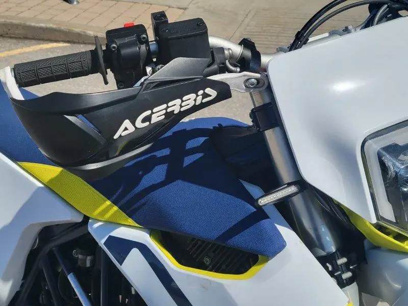2022 Husqvarna 701 Enduro thumbnail 12