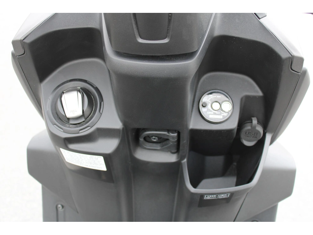 2024 Yamaha Zuma 125 alt