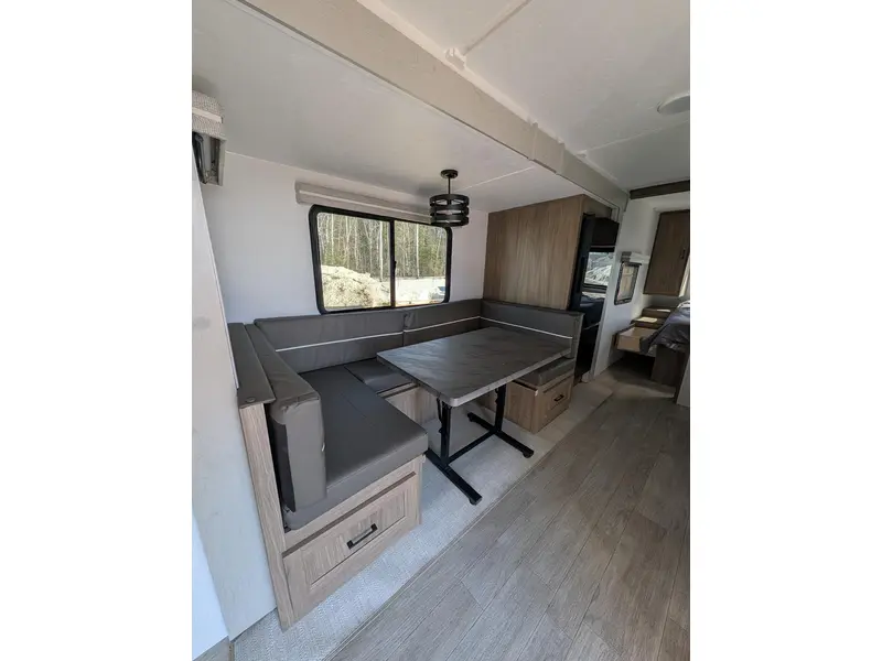 2026 Coachmen Freedom Express ultra lite 245RKS