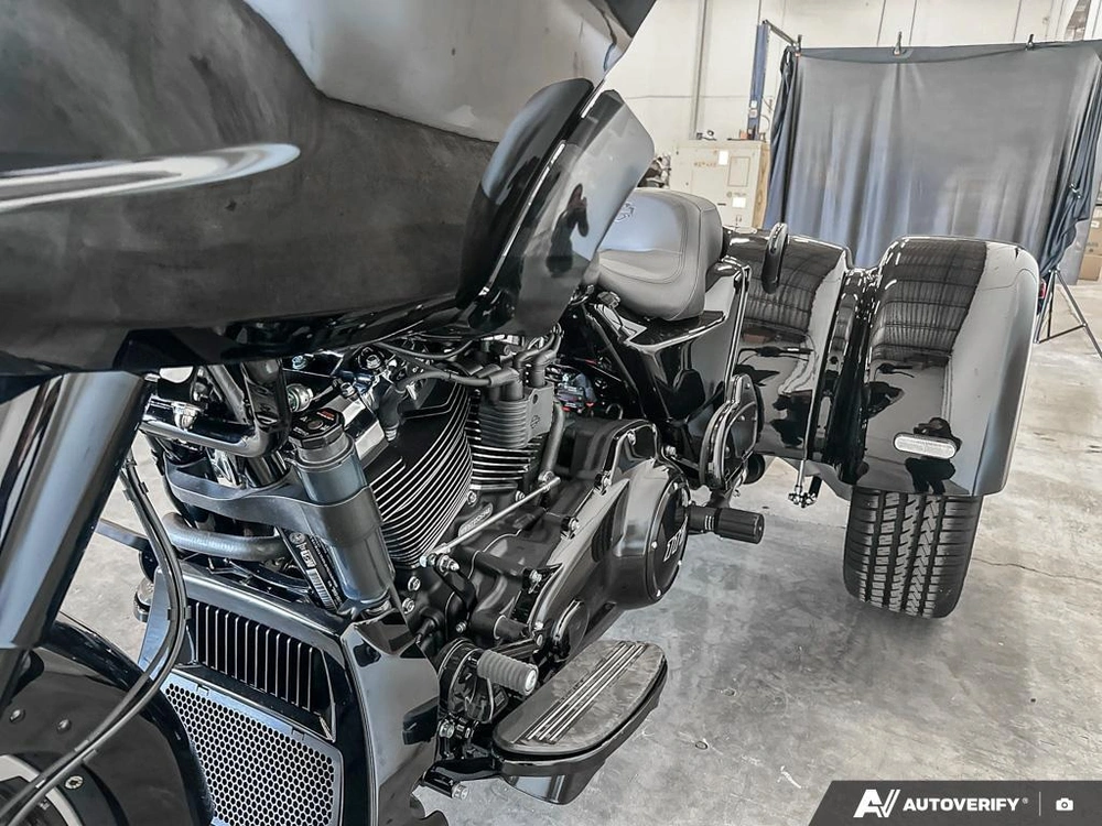 2026 Harley-davidson Road Glide 3 alt