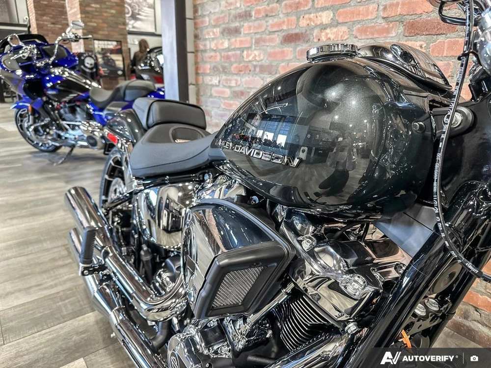 2026 Harley-davidson Breakout alt