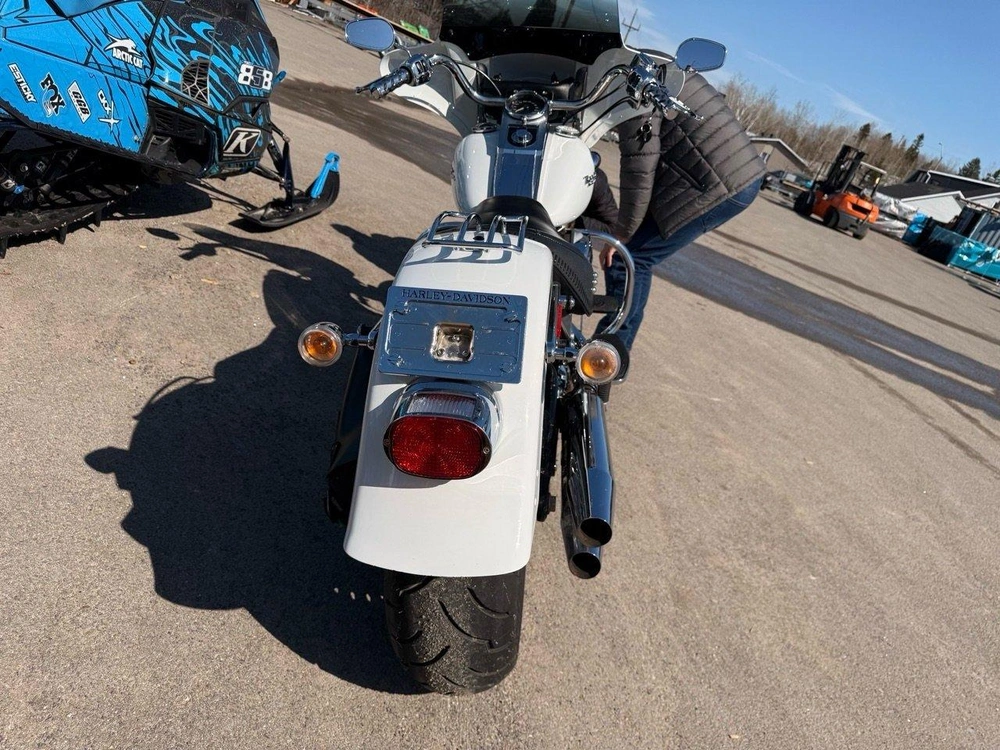 Harley-davidson Fatboy 2010 alt