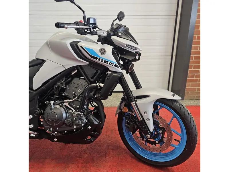 2026 Yamaha MT-03 thumbnail 12