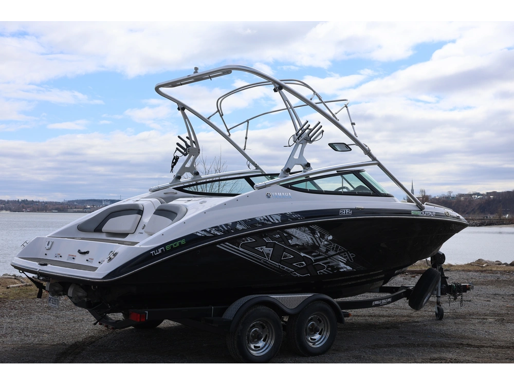 Yamaha 212 2012 alt