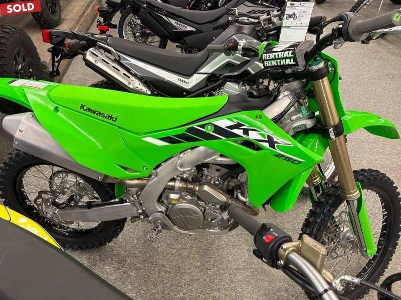 2025 Kawasaki Kx™ 250 alt