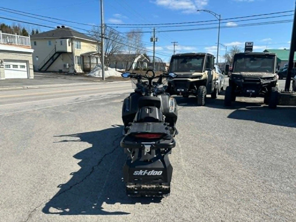 Ski-doo Tundra Le 600 Efi 1.5 E/s Used 2026 alt