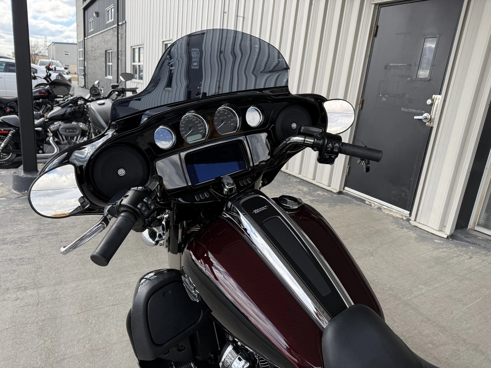 2022 Harley-davidson Street Glide Special alt