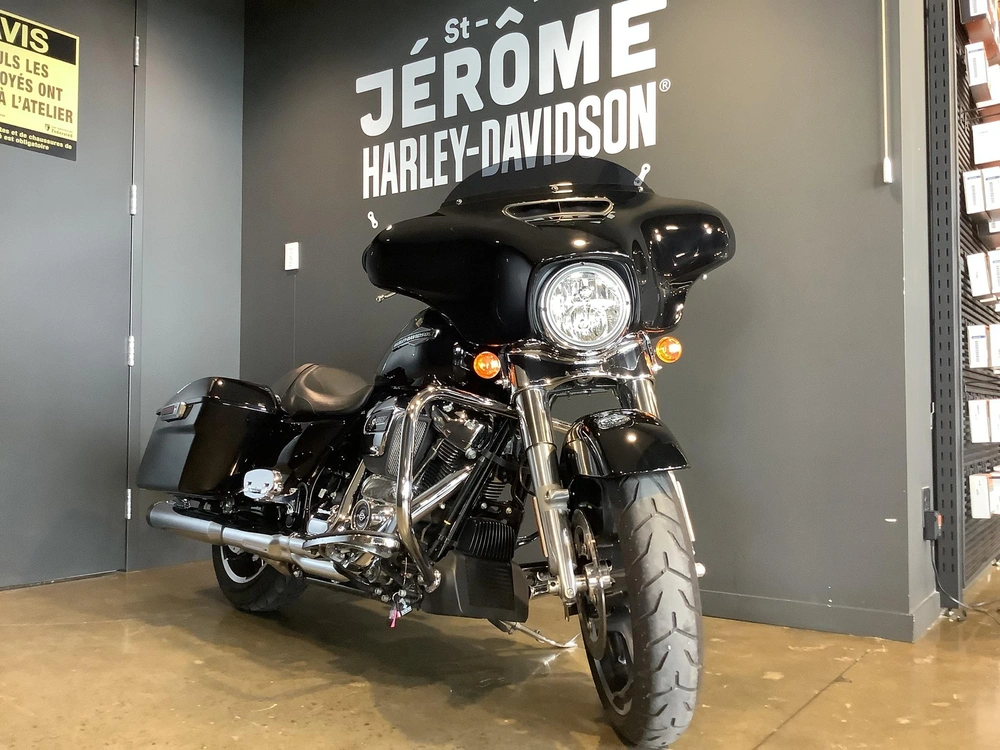 Harley-davidson Street Glide Flhx 2022 alt