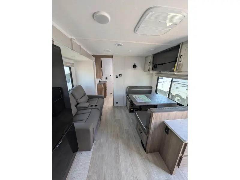 2026 Coachmen Freedom Express 258BHS