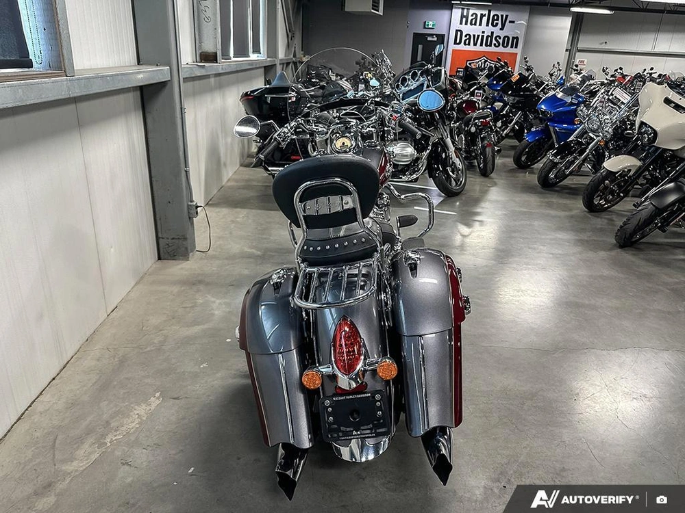 2017 Indian Motorcycle Springfield alt