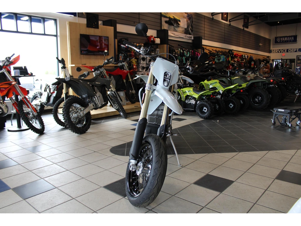 2026 Stark Future Varg Ex 80 Hp alt