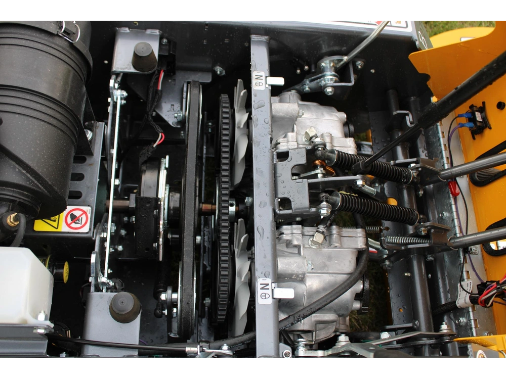 2026 Walker Mb27i Model B 27hp Utility alt