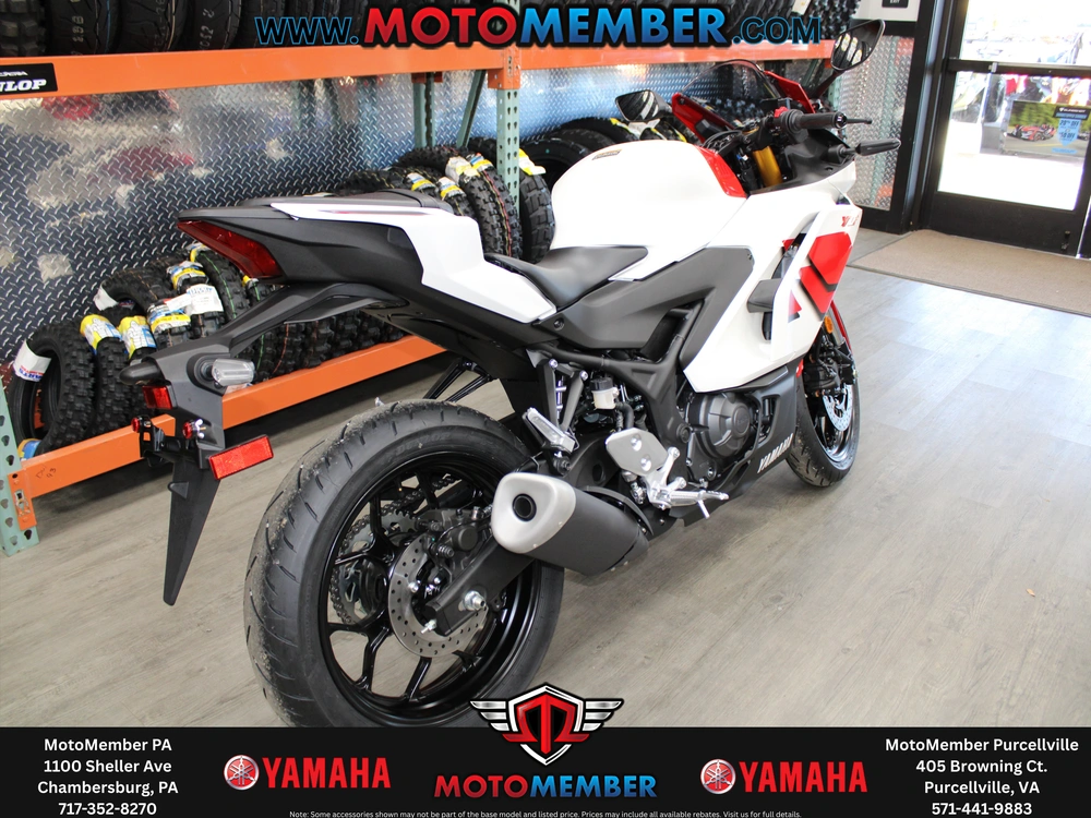 2026 Yamaha Yzf-r3 70th Anniversary Edition alt
