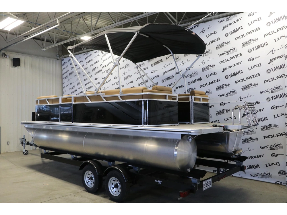 2026 Avalon Vls 2180 Quad Lounger + Yamaha 70 Hp alt