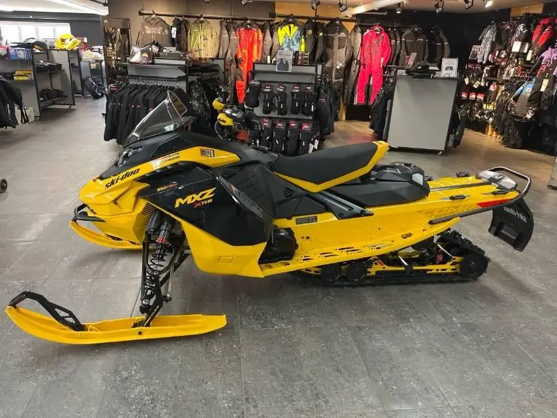 Ski-Doo MXZ X-RS COMP 850 E-TEC Turbo R SHOT Shox Touch 2025