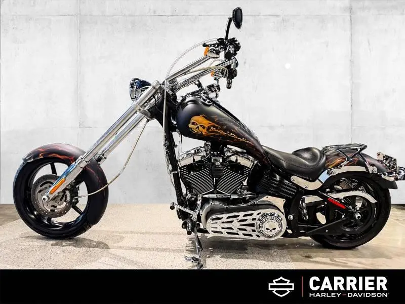 Harley-Davidson Moto Harley-Davidson Rocker C 2010 2010