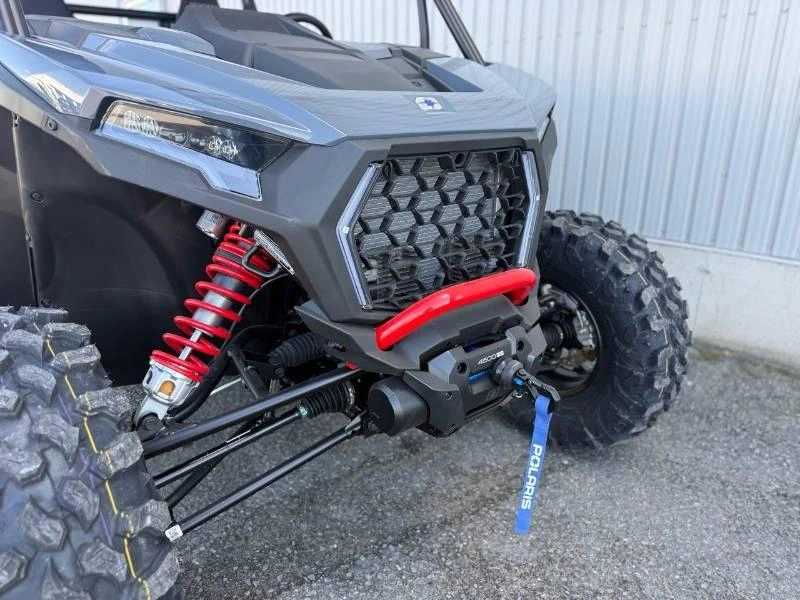 Polaris Rzr Xp 1000 Ultimate 2026 alt