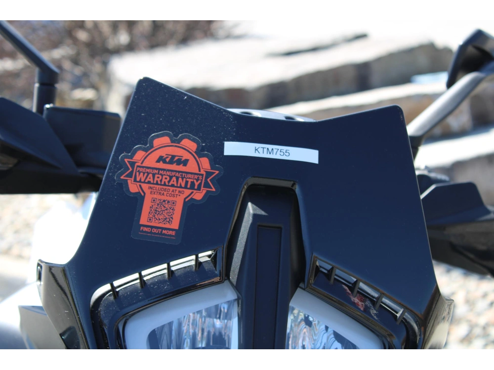 2024 Ktm 890 Smt alt