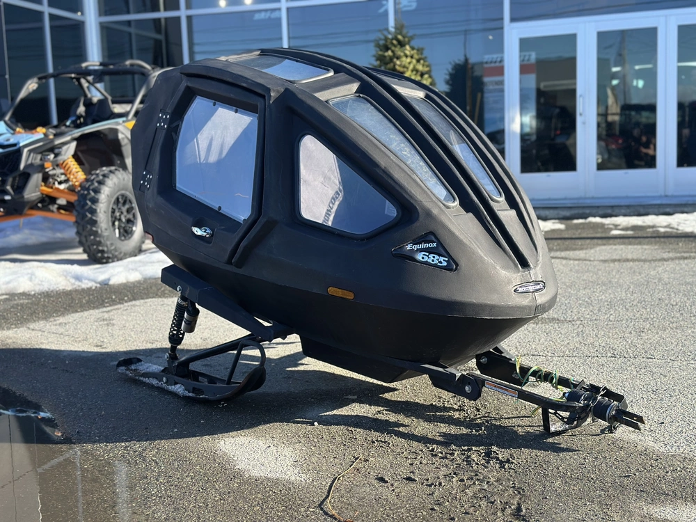 Equinox Snowcoach 685 None alt