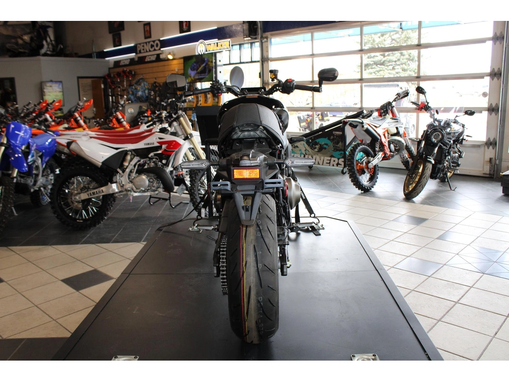 2026 Yamaha Xsr900 alt