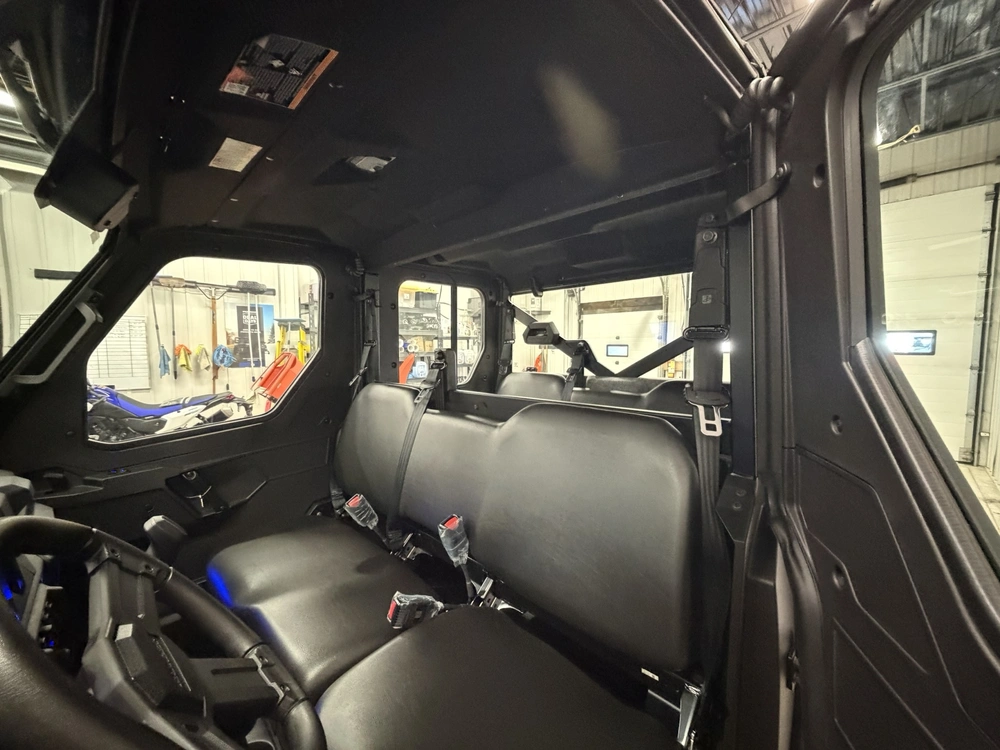 2027 Polaris Ranger Crew Xp 1000 Cab Gray alt